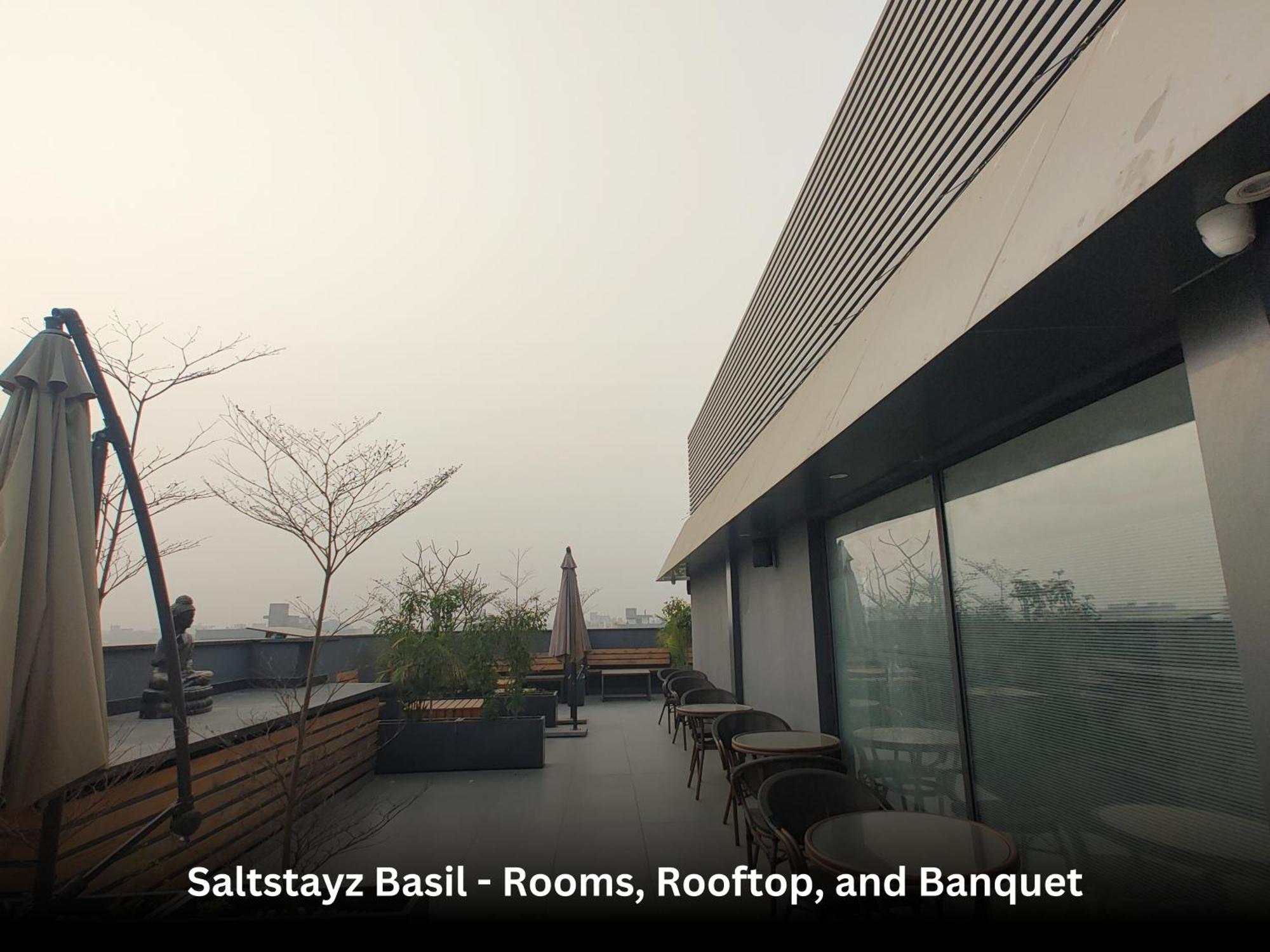 Saltstayz Basil - Near Golf Course Road & Extension Road Gurgaon Exterior photo